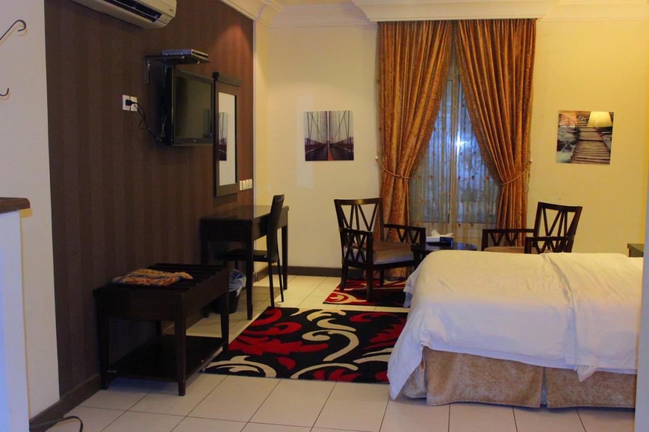 Al Harira Al Motamaiza Furnished Apartment Yidda Exterior foto