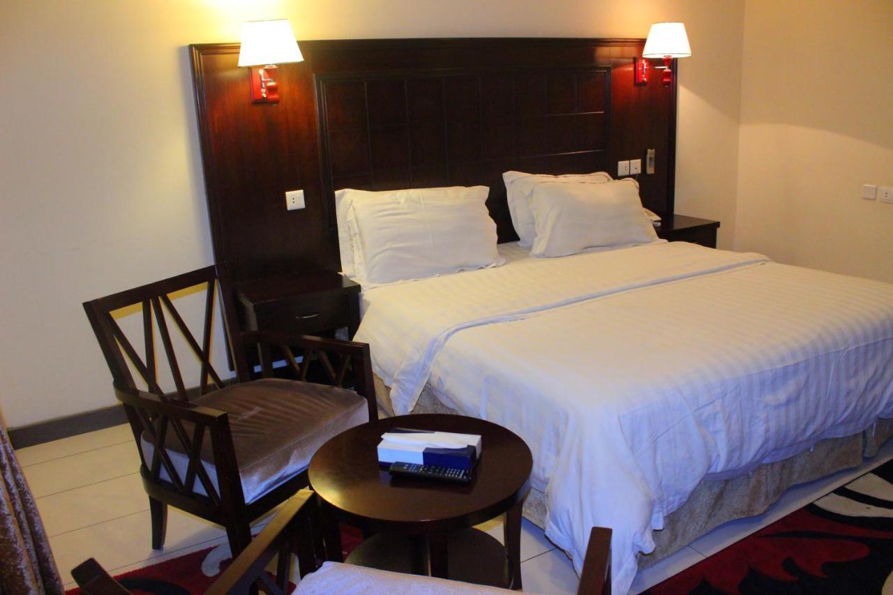Al Harira Al Motamaiza Furnished Apartment Yidda Exterior foto