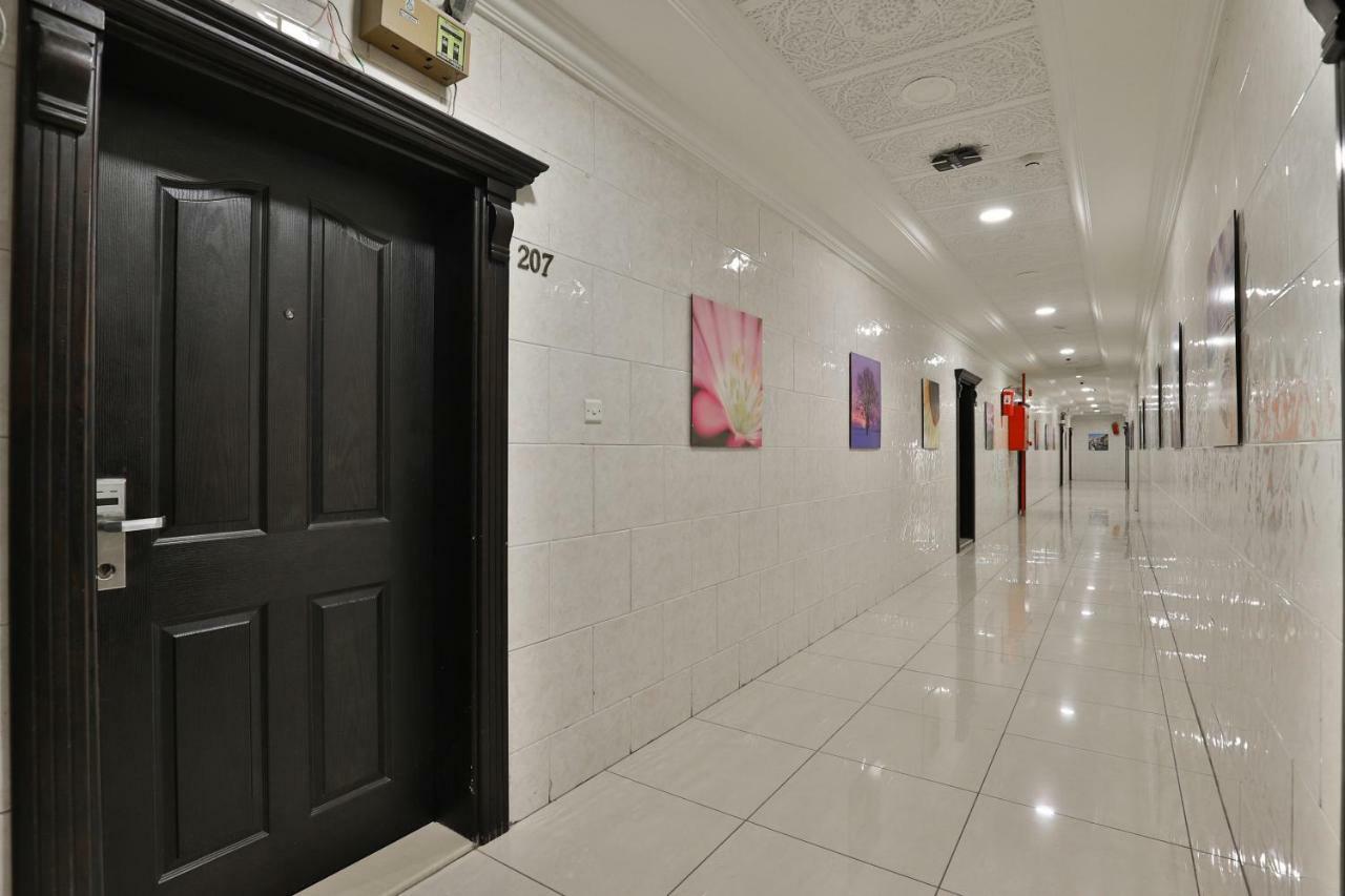 Al Harira Al Motamaiza Furnished Apartment Yidda Exterior foto